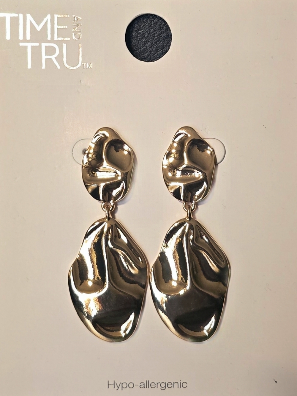 Time and Tru Gold Sculpted Dangle Earrings